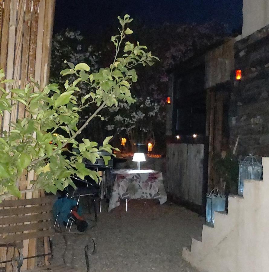 Vila In Casa Casta Exteriér fotografie